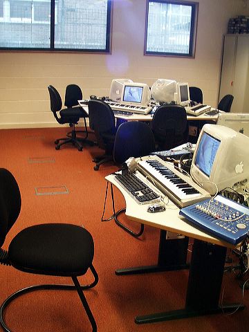 apple_room_3.jpg